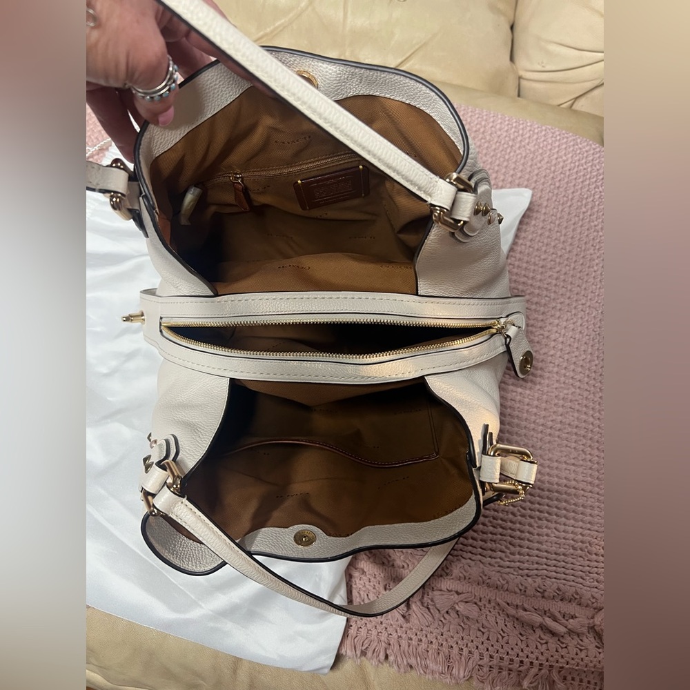 Coach Edie 31 Shoulder Bag - Picture 9 of 9